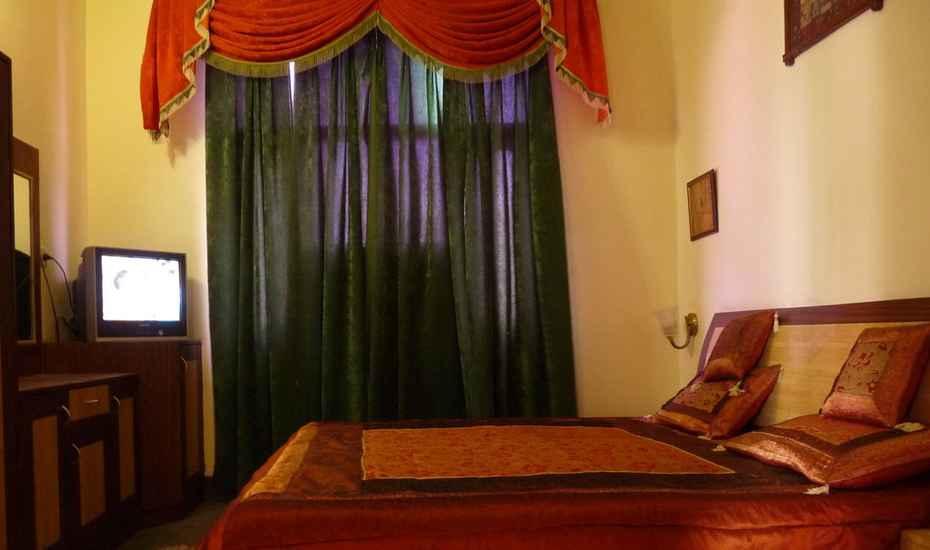 Hotel Kapoor Palace Katra  Zewnętrze zdjęcie